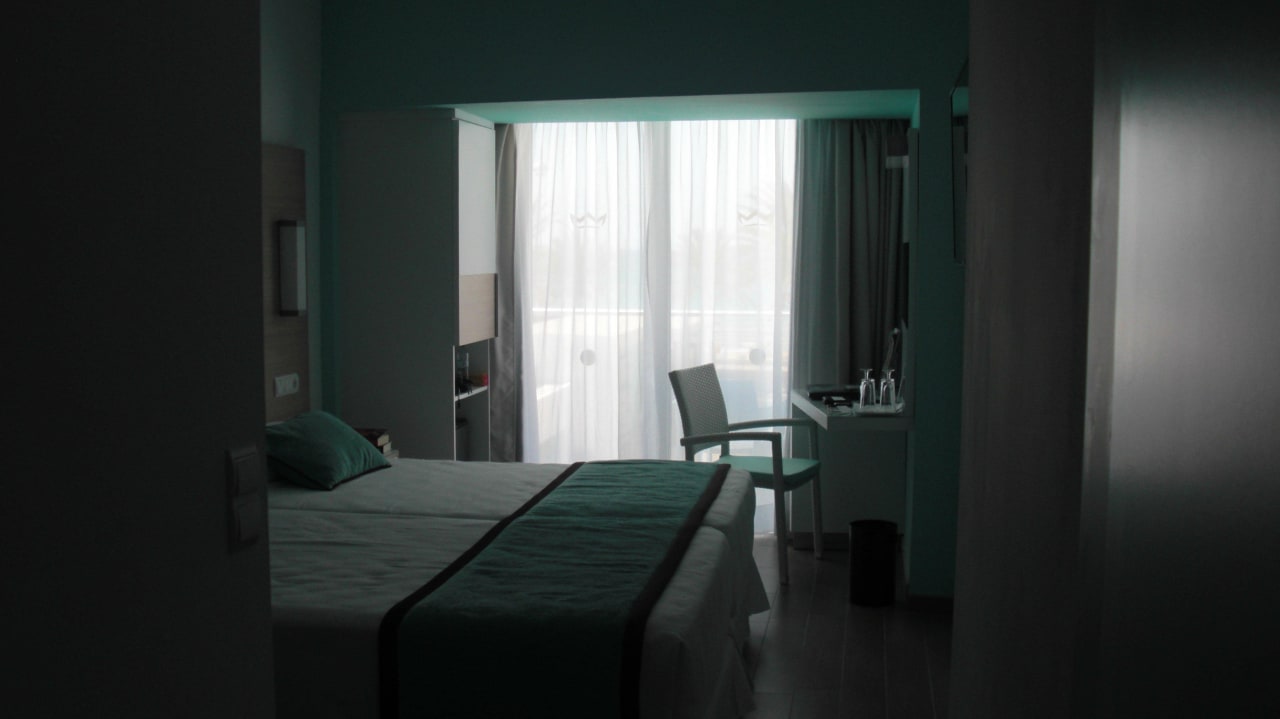 Teilansicht Bett im DZ Hotel Riu San Francisco - Adults only