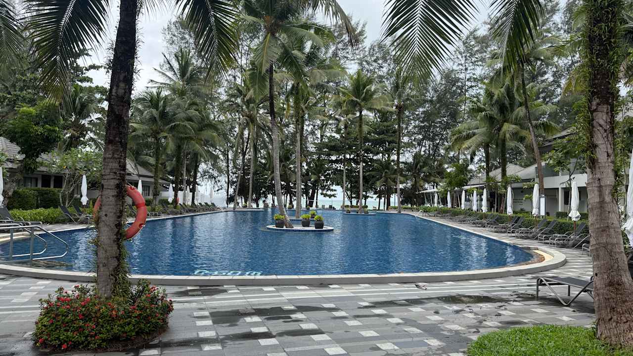 Pool X10 Khaolak Resort