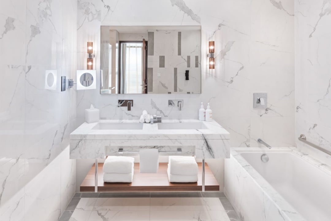 Zimmer Holiday Inn Dubai Al-Maktoum Airport by IHG