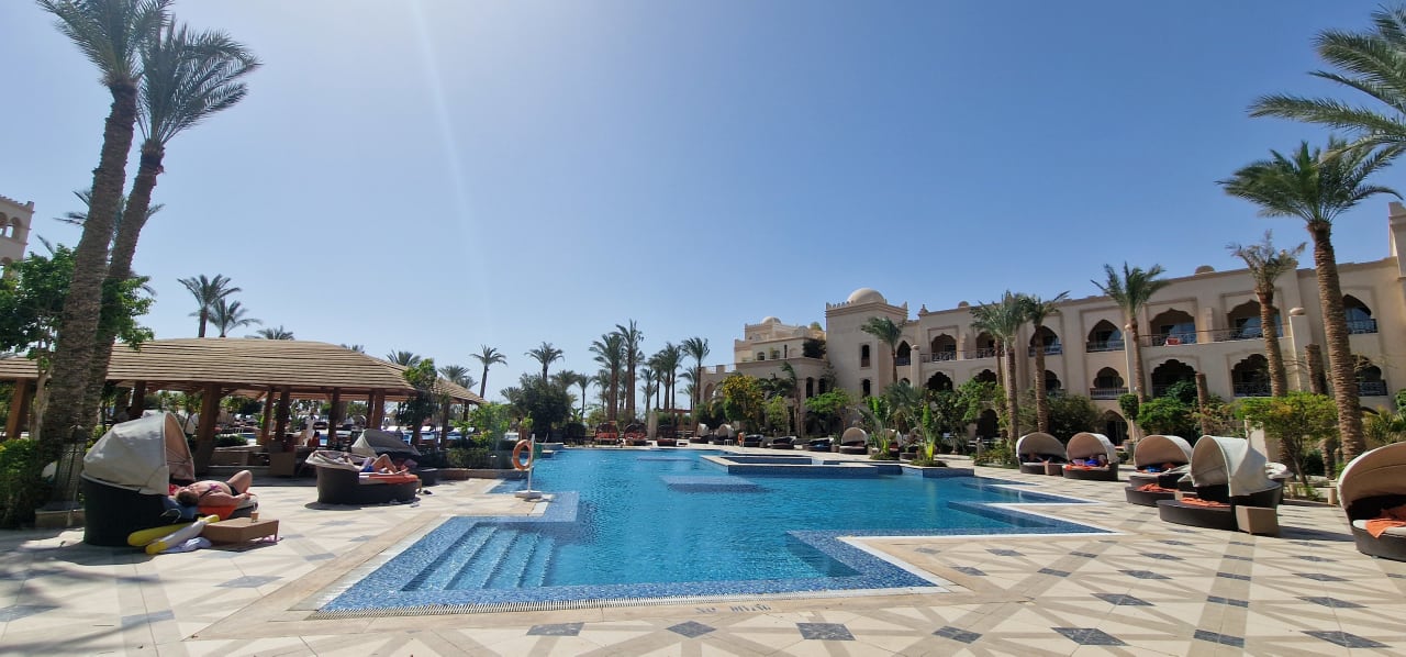 Pool The Grand Palace - Adults only