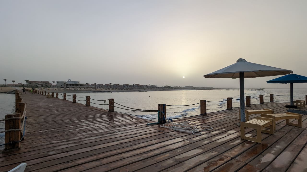 Außenansicht Pickalbatros Sea World Resort - Marsa Alam