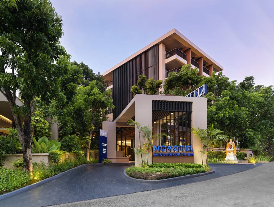 Lobby Novotel Phuket Kata Avista Resort and Spa