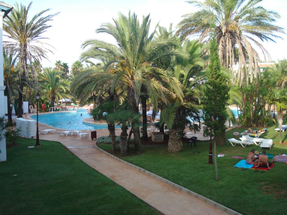 Mit Liegewiese Calimera Fido Gardens