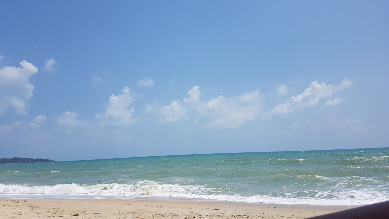 Strand White Sand Samui Resort