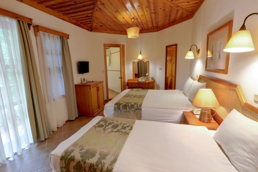 Zimmer Montana Pine Resort