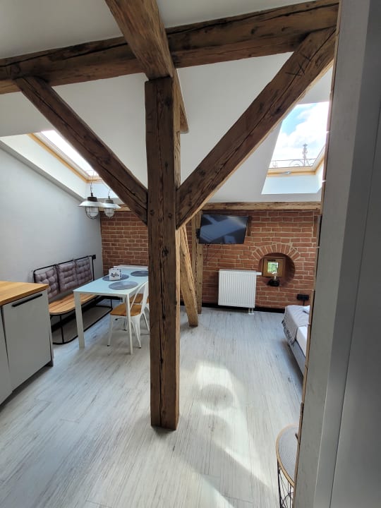 Zimmer Ruumz Bed & Rest