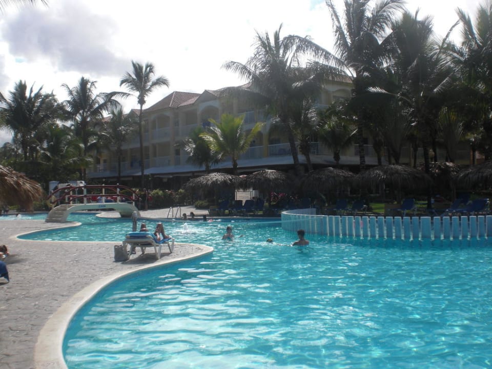 Pool Viva Tangerine by Wyndham - All Inclusive Resort