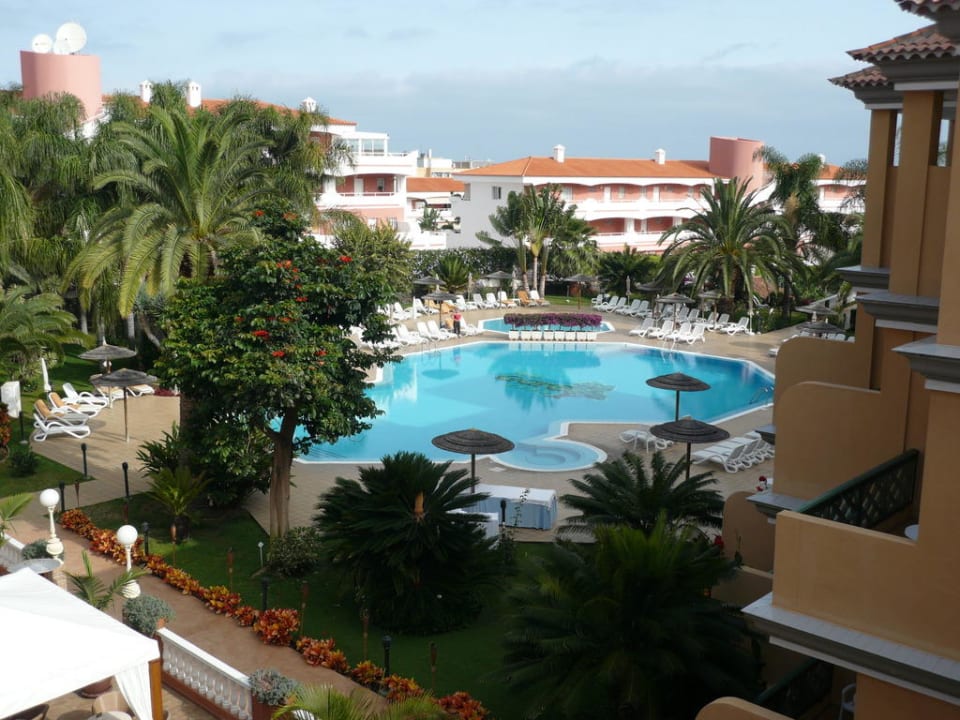 Garten mit Pool Hotel Riu Garoe