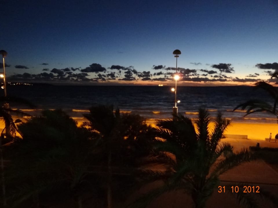 Nach dem Sonnenuntergang Universal Hotel Neptuno - Adults Only