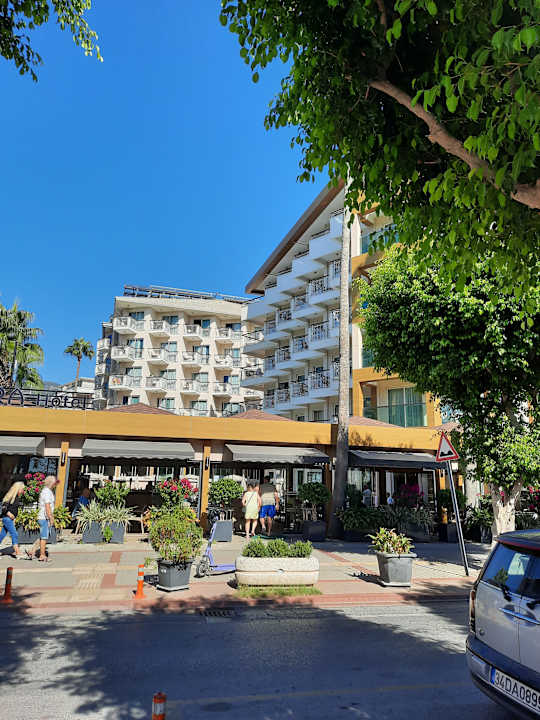 Außenansicht Riviera Hotel & Spa