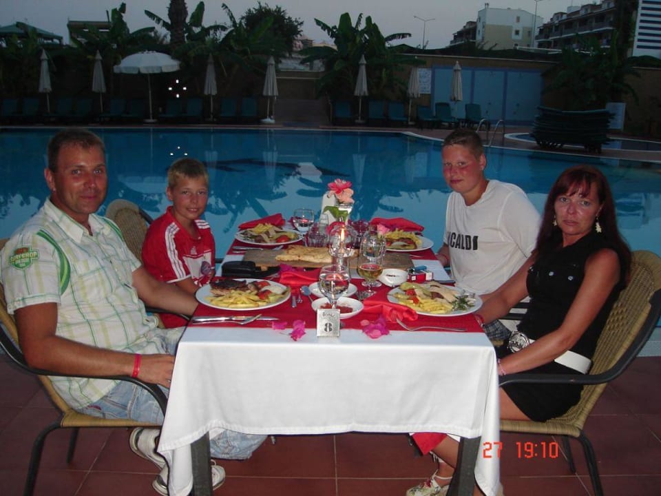 Alacarte Restaurant Hane Family Resort