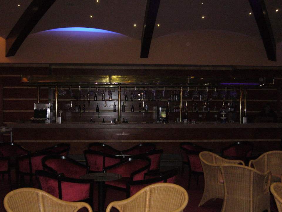 Die Theke der Lobbybar Kilikya Palace Göynük