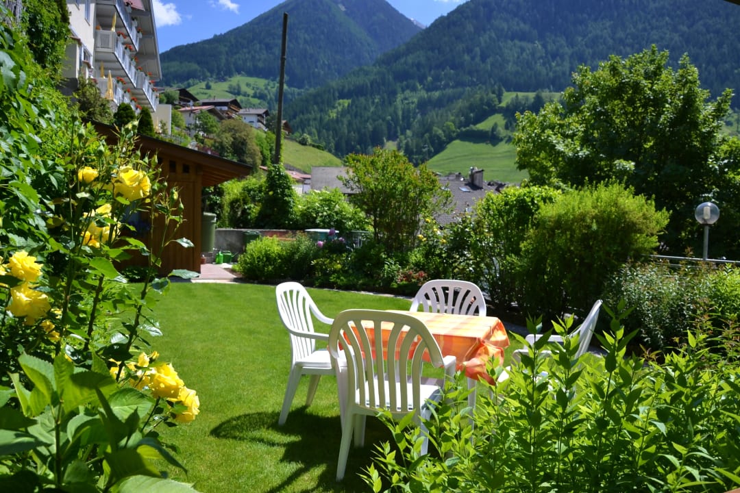Gartenanlage Pension Apartment Talblick