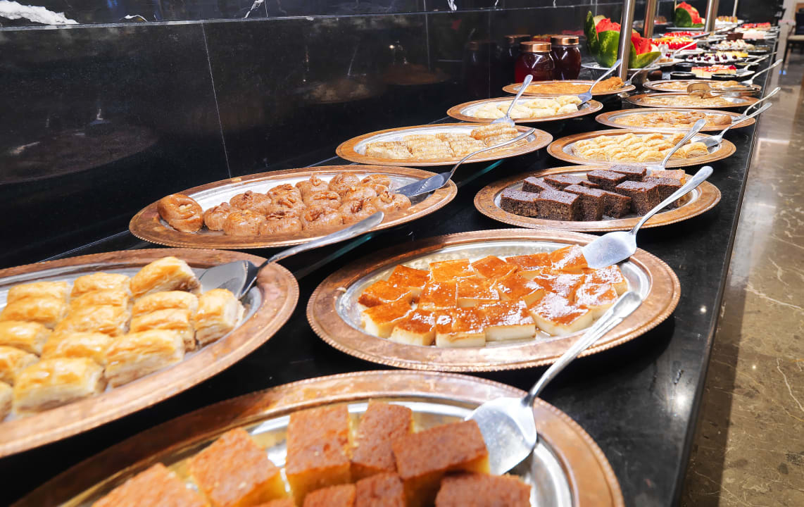 Gastro İmperial Turkiz Resort Hotel