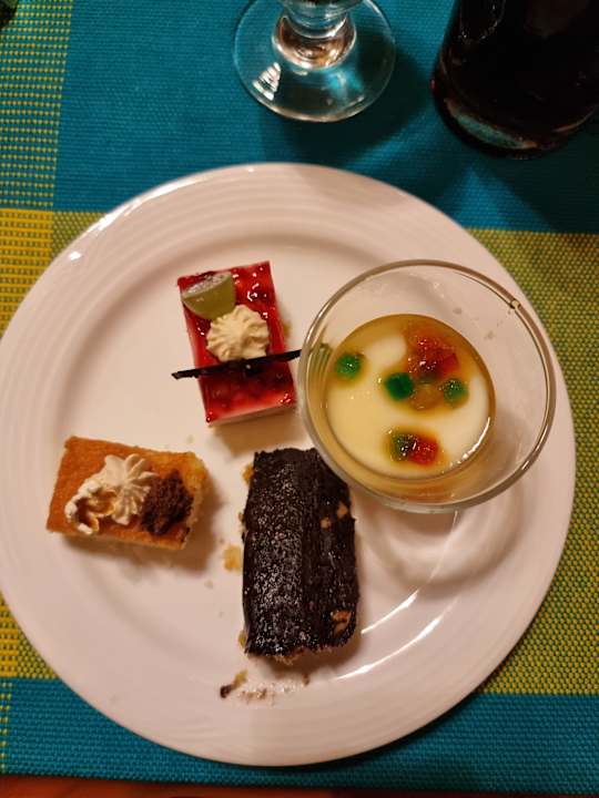 Gastro Adaaran Select Meedhupparu Island Resort - Premium All Inclusive