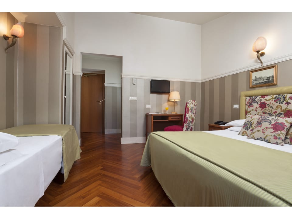 Zimmer Hotel Kennedy