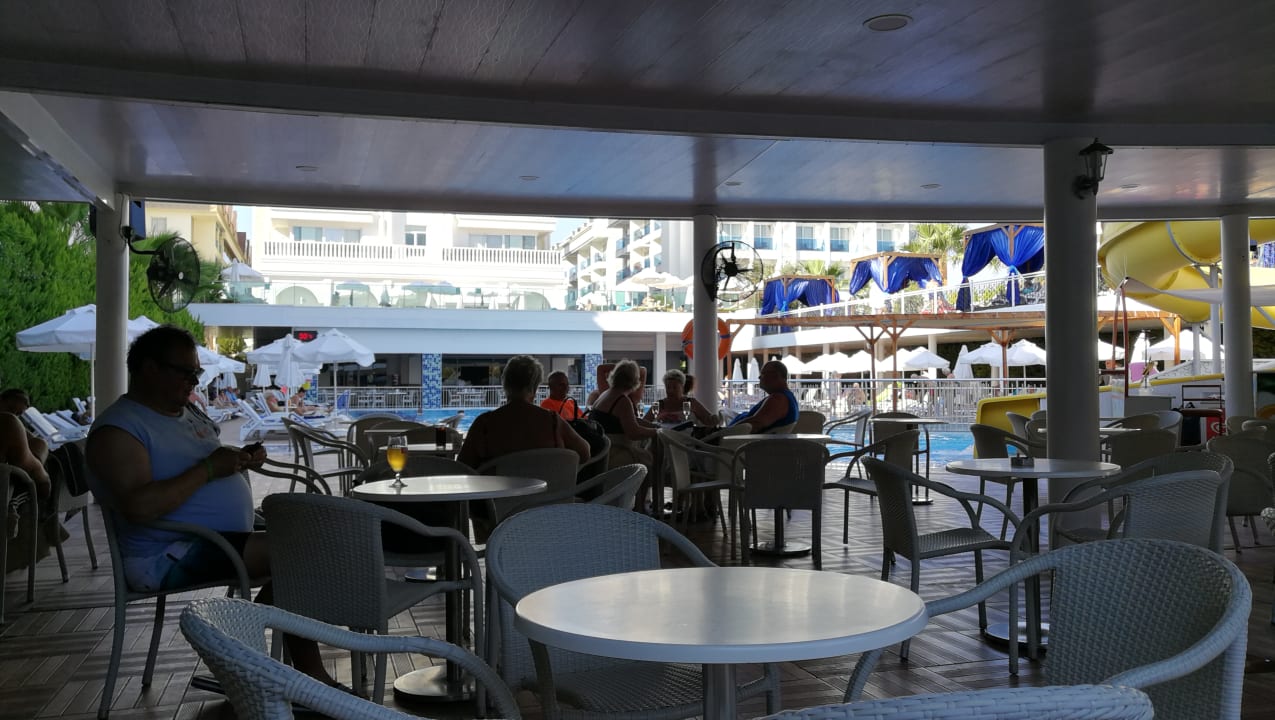 Gastro Dream World Resort & Spa