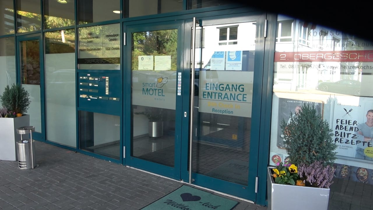 Lobby Smart Motel