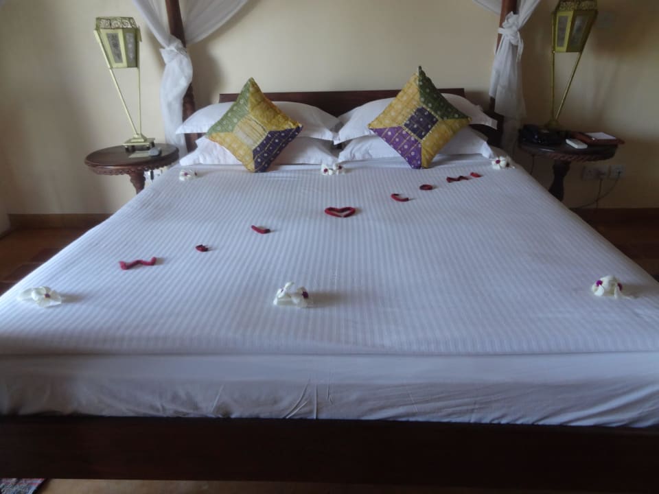 Herzlich Neptune Pwani Beach Resort & Spa