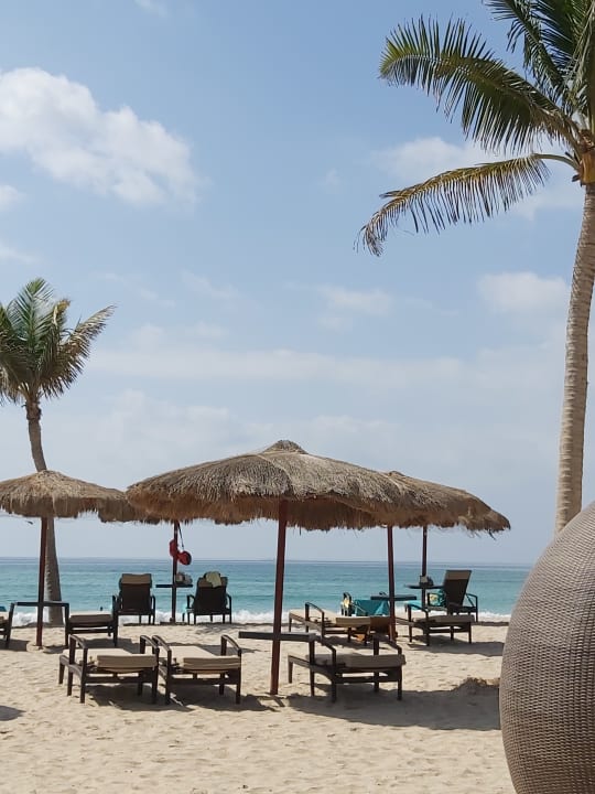 Strand Salalah Rotana Resort