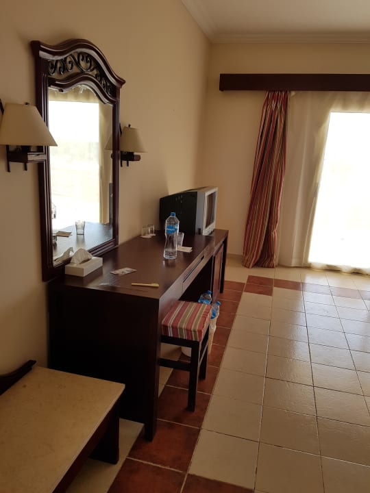 Zimmer Brayka Bay Resort