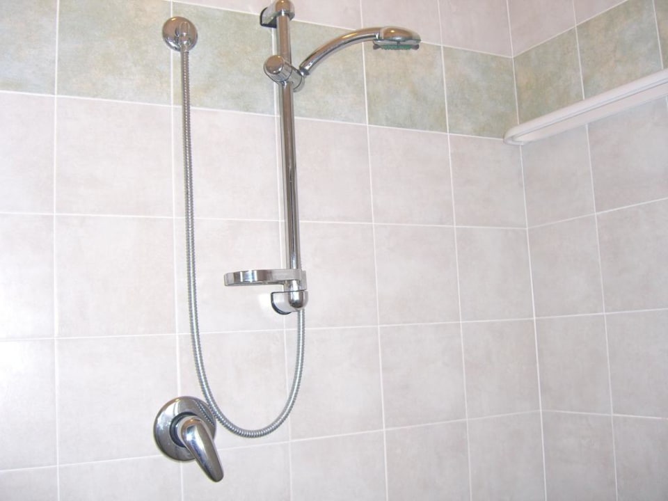 Saubere Dusche Hotel Asso