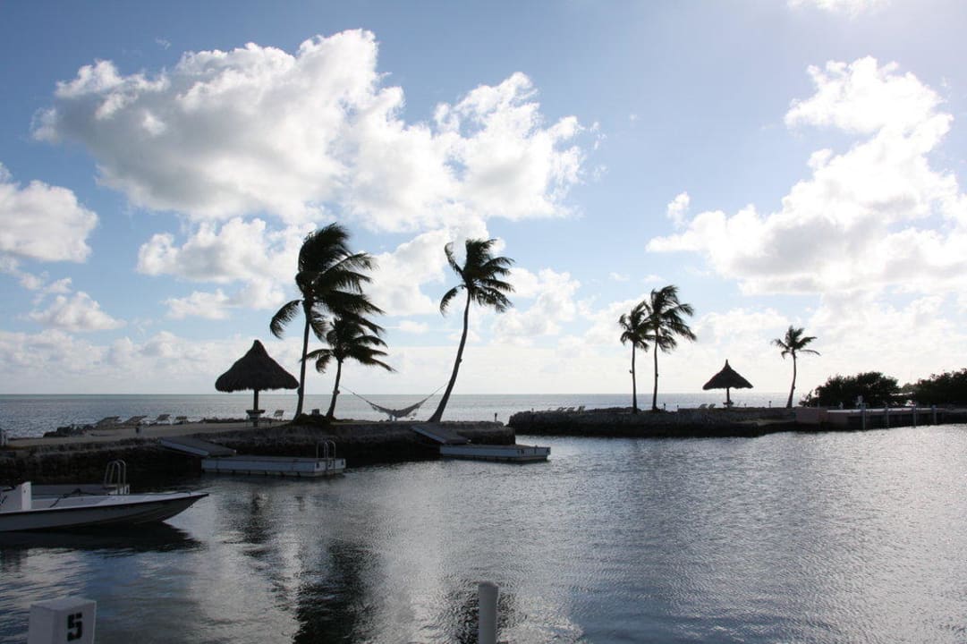 Strand mit kleiner Bucht Hotel Chesapeake Resort