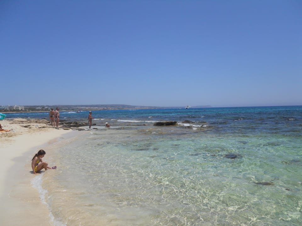 Traumhaft Asterias Beach