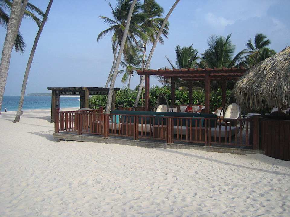Strandbar & Strand Punta Cana Princess All Suites Resort & Spa