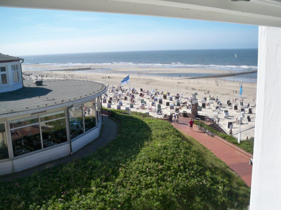 Auf Cafe Pudding und Strand Strandhotel Gerken