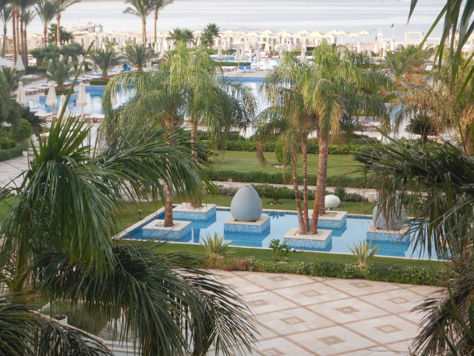 Blick von der Terrasse Premier Le Reve Hotel & Spa