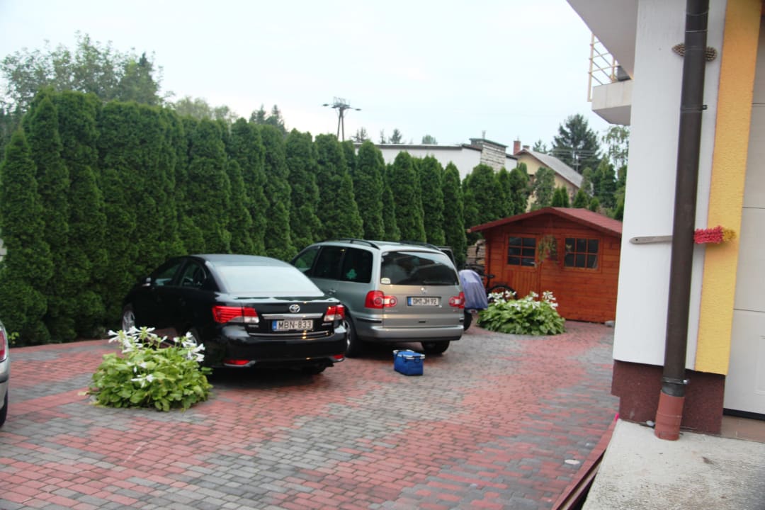 Außenansicht Villa Csernai