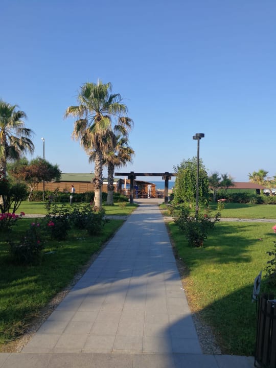 Gartenanlage TUI BLUE Xanthe