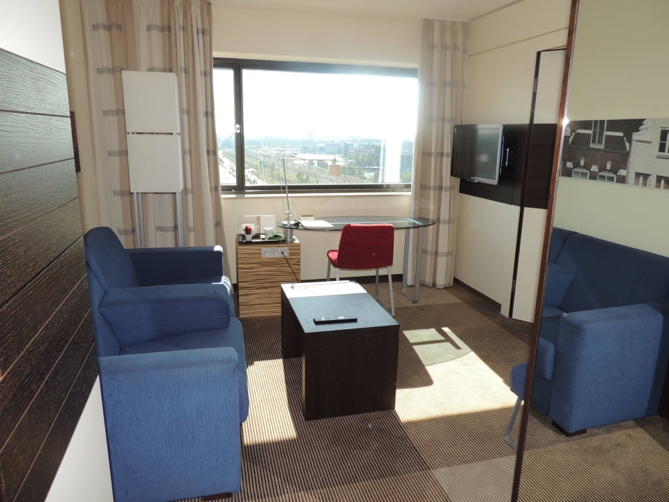 Juniorsuite 10. Stock Mövenpick Hotel Amsterdam City Centre