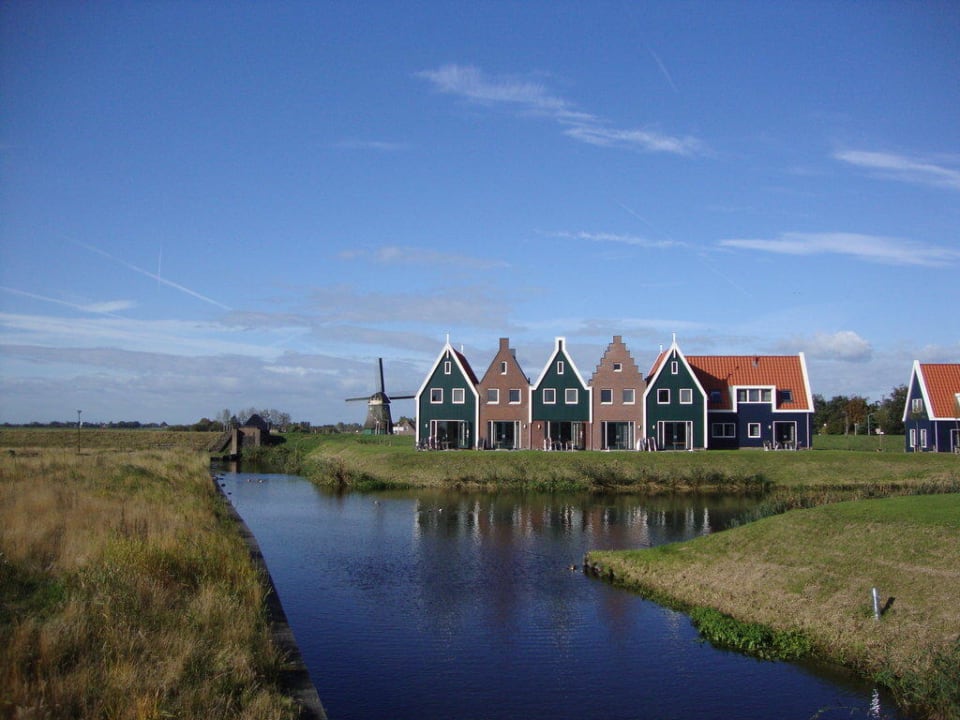 Häuser VO6 mit Garten Roompot Marinapark Volendam