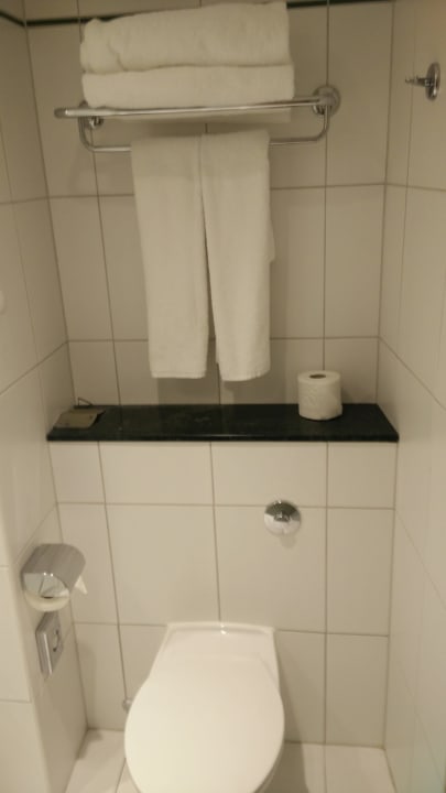 Zimmer Victoria Park Plaza