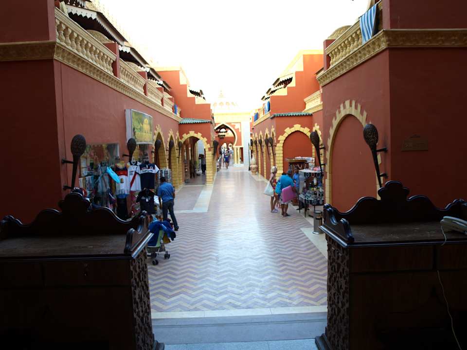 Pasaż ze sklepikami Pickalbatros Alf Leila Wa Leila Resort - Neverland Hurghada