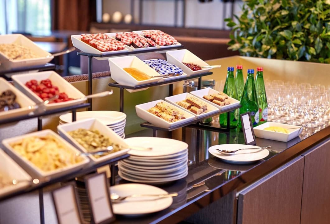 Breakfast Buffet Hilton Tallinn Park