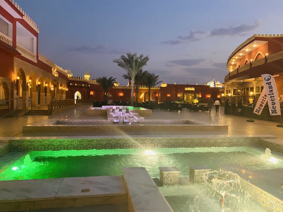 Außenansicht Pickalbatros Alf Leila Wa Leila Resort - Neverland Hurghada