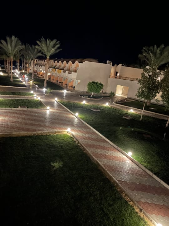 Gartenanlage Three Corners Sea Beach Resort