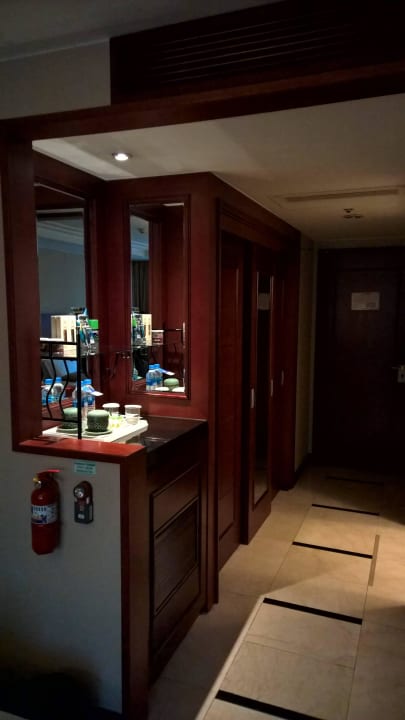 Minbar und Tee Koreana Hotel