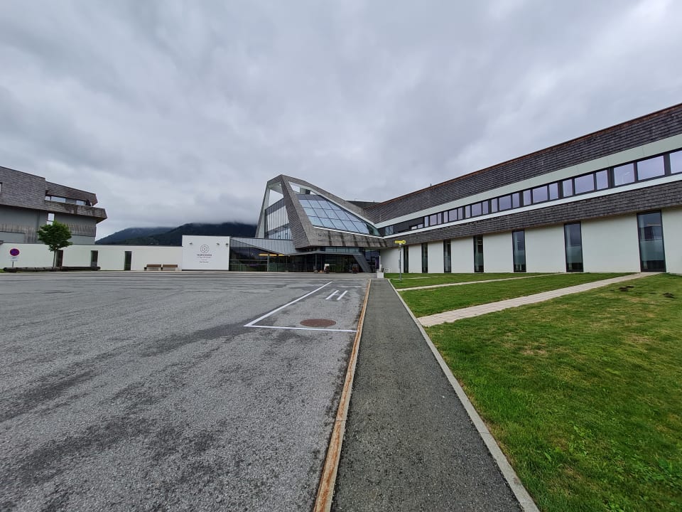 Außenansicht Narzissen Vital Resort