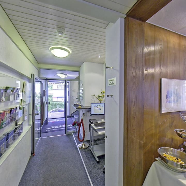 Rezeption Hotel Sporting