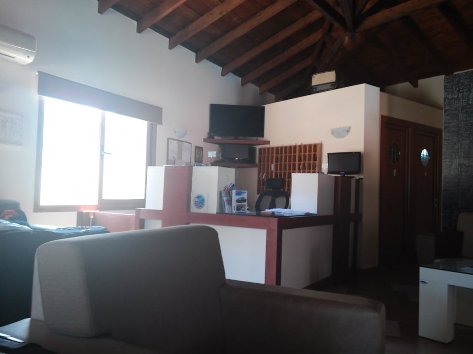 Royal Hotel Royal Hotel and Suites