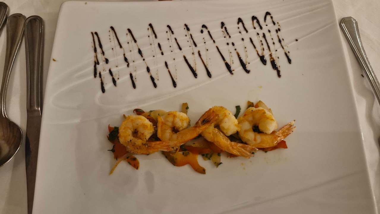 Gastro Serenity Alpha Beach