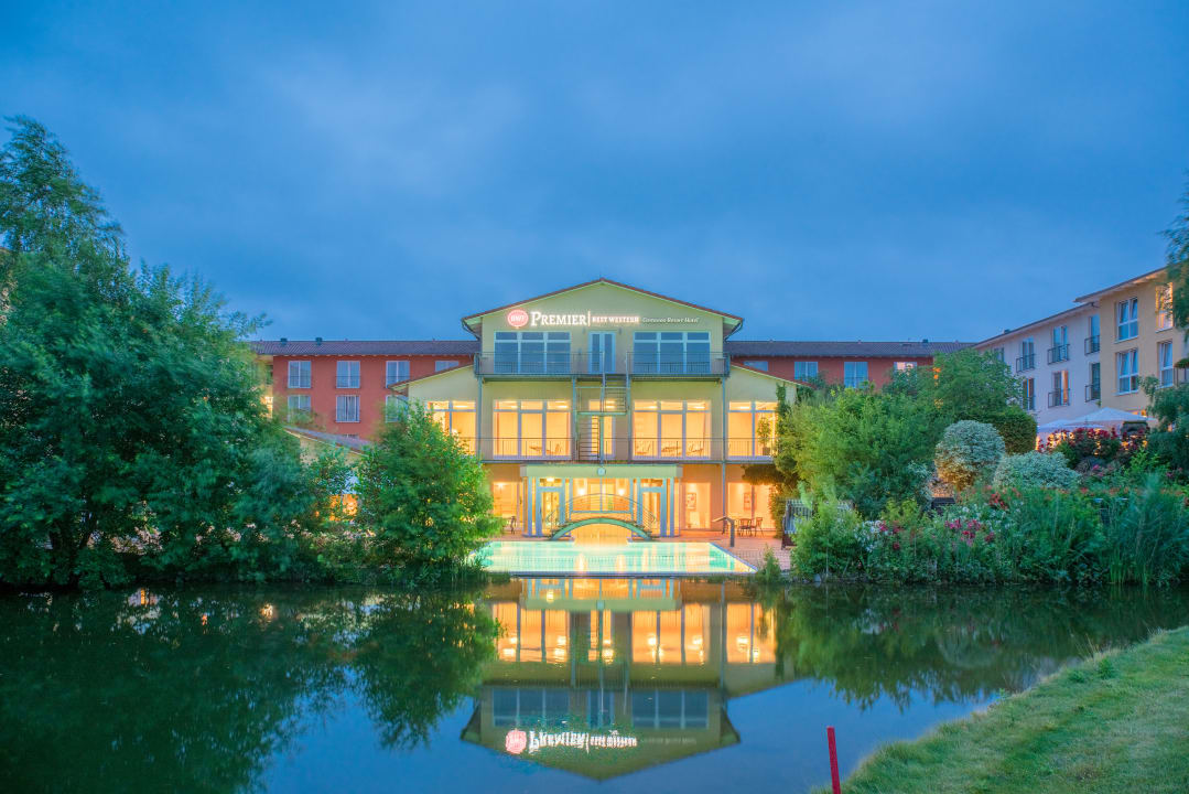 Außenansicht Best Western Premier Castanea Resort Hotel