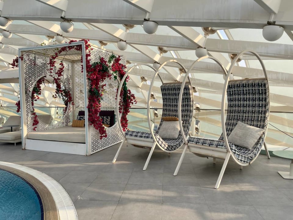 Pool W Abu Dhabi - Yas Island