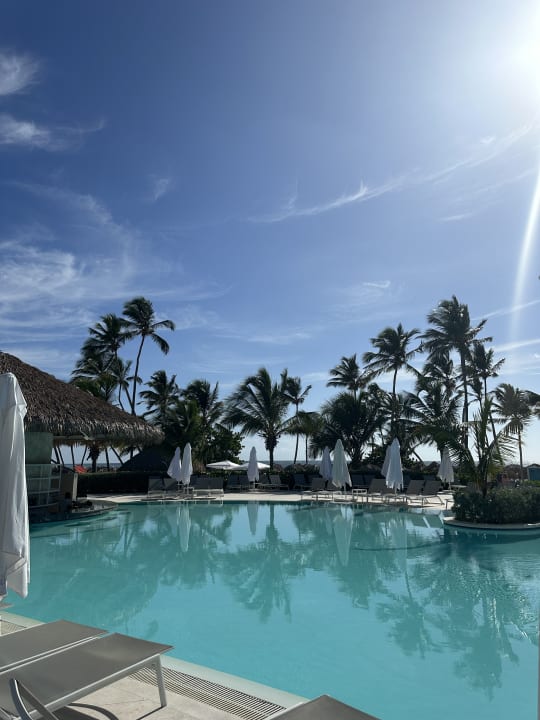 Pool Serenade Punta Cana Beach & Spa resort