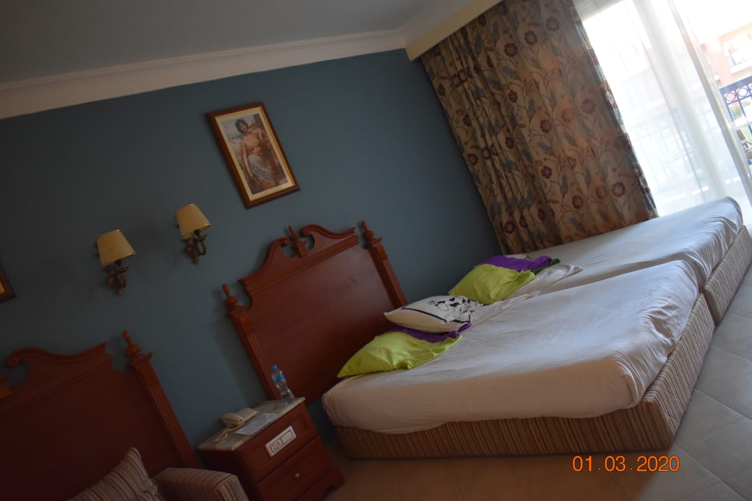 Zimmer Hotel Titanic Palace