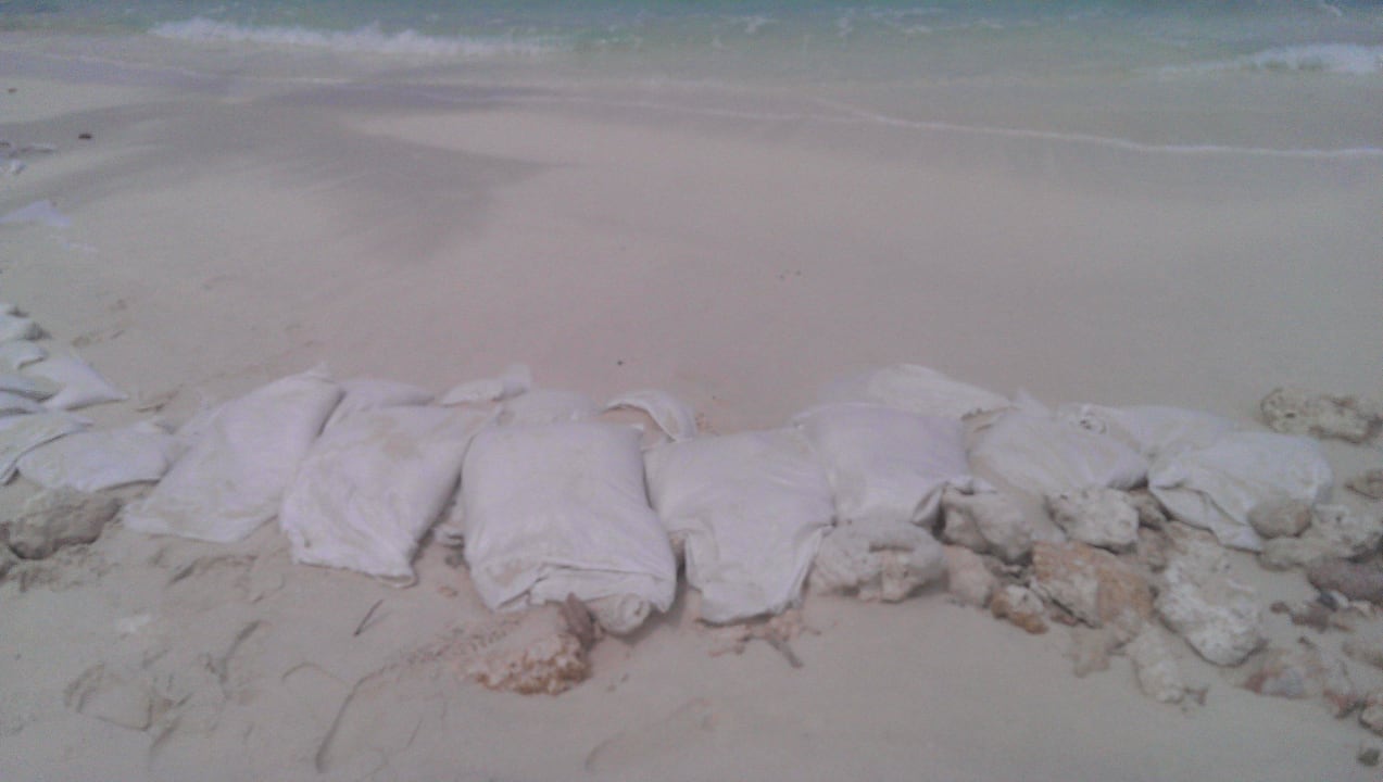 Strand Centara Ras Fushi Resort & Spa Maldives